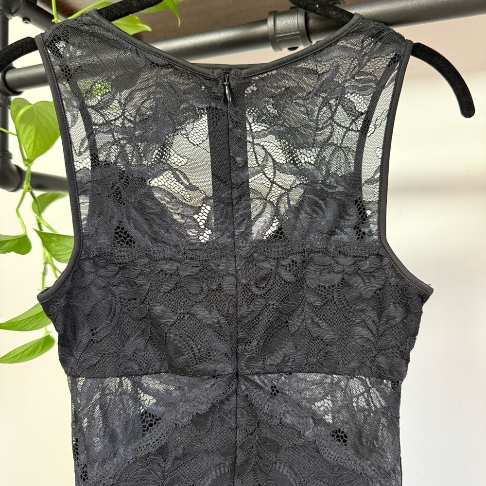 GUESS Silvana Black Floral Lace Cutout Bodycon Mini Dress Sleeveless XS - Picture 7 of 11
